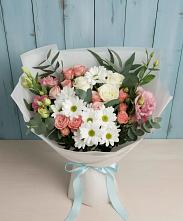 Букет цветов из:  Розы, Лизиантусы и Хризантемы #REPLACE_PRED# Муезерском