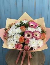 Букет цветов из:  Розы, Герберы и Хризантемы #REPLACE_PRED# Муезерском