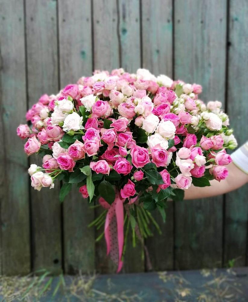 Букет Розовые кустовые розы Натали и Лав Лидия в Муезерском