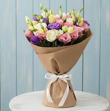 Букет цветов из:  Лизиантусы в Муезерском