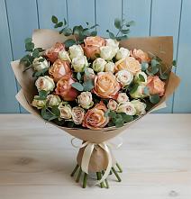 Букет цветов из:  Альстромерии и Розы в Муезерском
